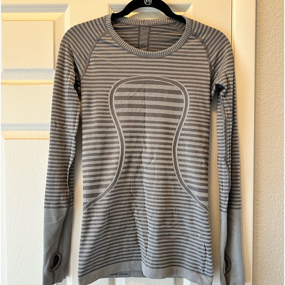 Lululemon Swiftly Tech Long Sleeve Crew Striped Heathered Slate Gray Size 6